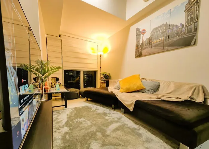 Apartamento Glamorous 3br In Uptown Bgc W/bathtub *