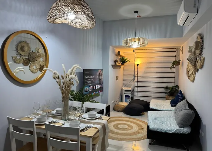 Glamorous 3br In Uptown Bgc W/bathtub Apartamento Manila