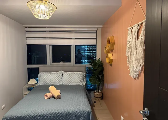 Apartamento Glamorous 3br In Uptown Bgc W/bathtub