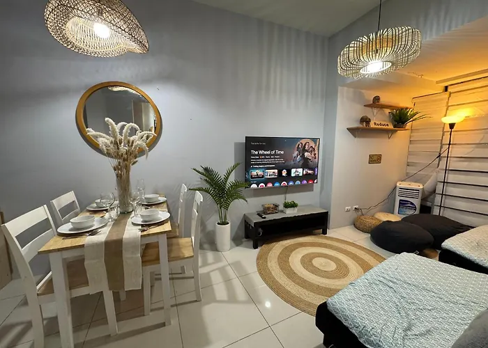 Glamorous 3br In Uptown Bgc W/bathtub