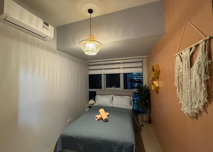Apartamento Glamorous 3br In Uptown Bgc W/bathtub *