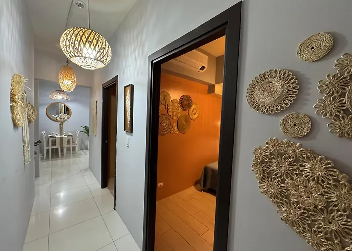Glamorous 3br In Uptown Bgc W/bathtub Apartamento